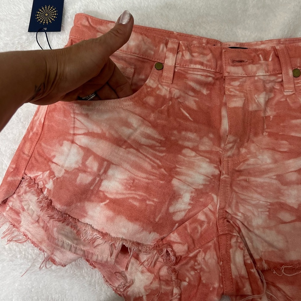 Ramy Brook Christy Boyfriend Tie Dye Pink Denim Cutoff Shorts Size 27 NWT - Picture 12 of 14